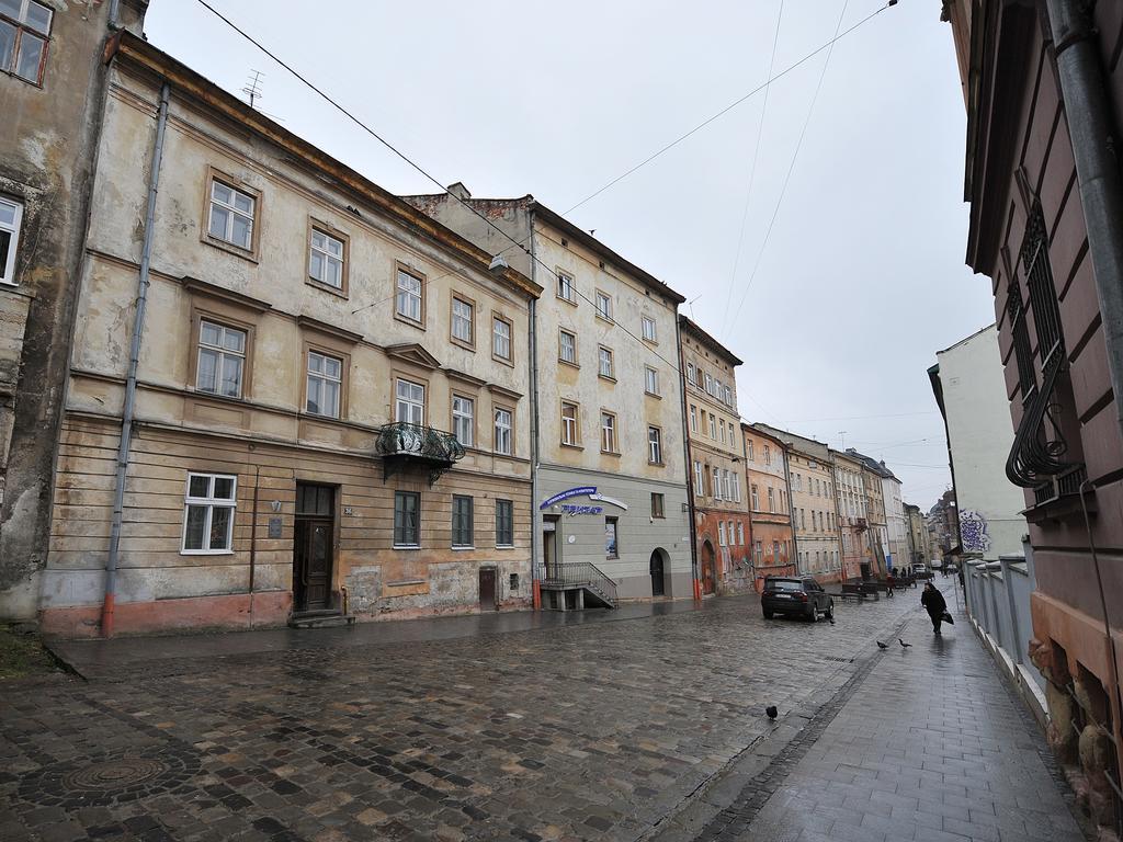 Бюджетная Квартира На Леси Украинки Lviv Ngoại thất bức ảnh